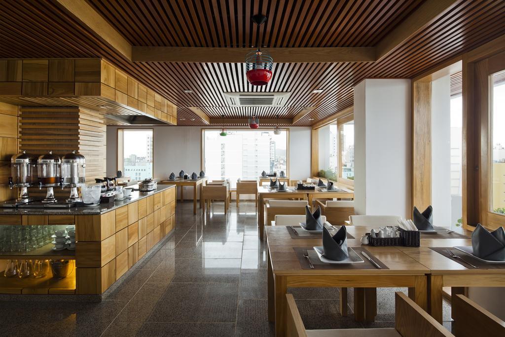Golden Holiday Hotel Nha Trang Luaran gambar