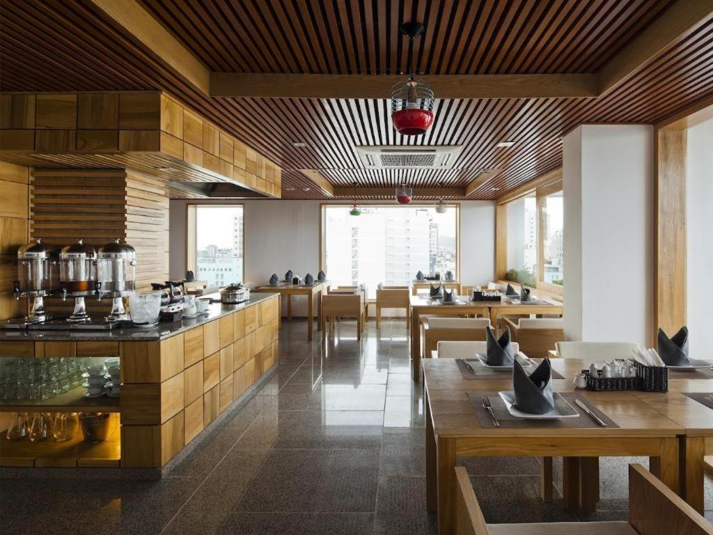 Golden Holiday Hotel Nha Trang Luaran gambar