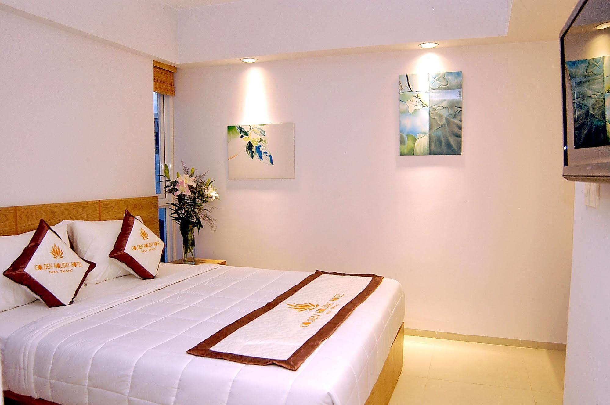 Golden Holiday Hotel Nha Trang Luaran gambar
